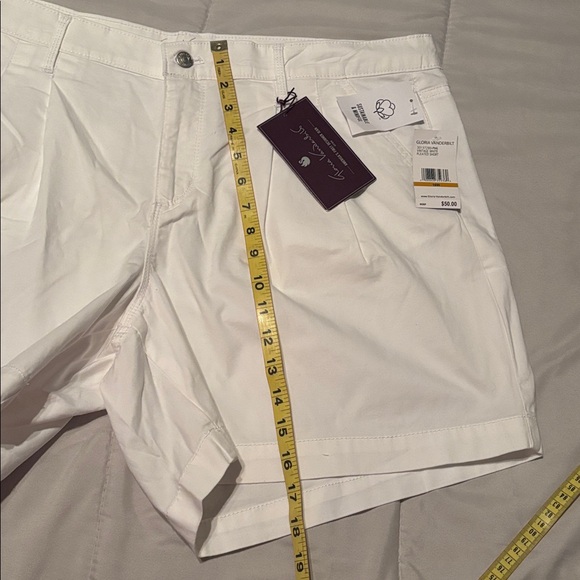 Gloria Vanderbilt High Waist White Shorts - Picture 7 of 7